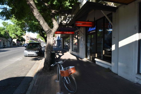 Hostel 109 Flashpackers - Accommodation Sunshine Coast 2