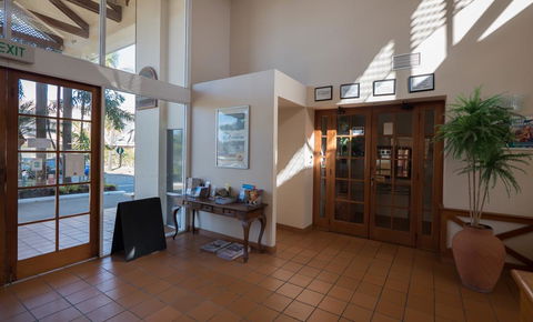 Isle Of Palms Resort - Accommodation Sunshine Coast 3