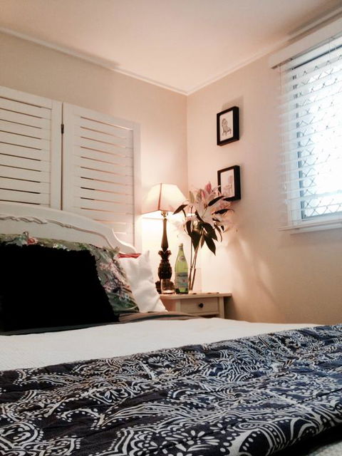 Jacaranda House Bed & Breakfast - Accommodation Sunshine Coast 3