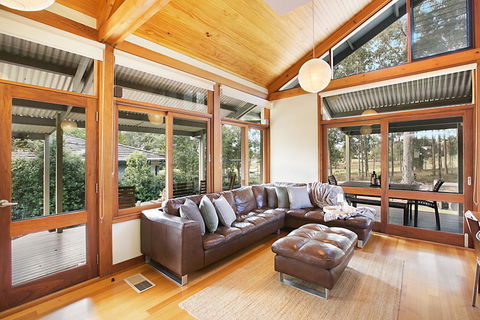 Japanese Tea House - Accommodation Sunshine Coast 1