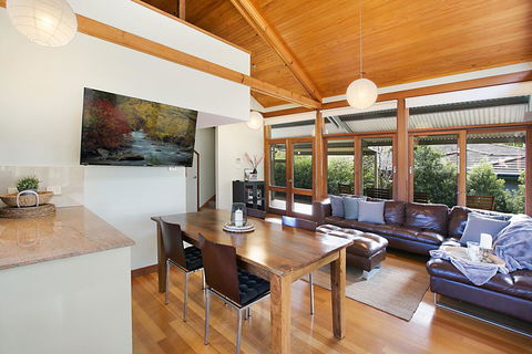 Japanese Tea House - Accommodation Sunshine Coast 2