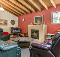 Jarara Cottage - Accommodation Sunshine Coast