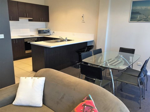 Jasper 1 - Accommodation Sunshine Coast 3