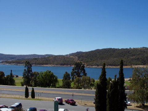 Jasper 4 Town Centre Jindabyne - Accommodation Sunshine Coast 0