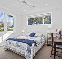 Jetty Splendour Guest Bedroom with Bathroom en-suite B'nB - Accommodation Sunshine Coast
