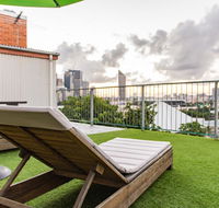 Joe's Place Backpackers - Accommodation Sunshine Coast