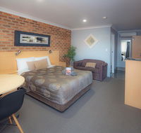 Jumbuck Motor Inn - Accommodation Sunshine Coast