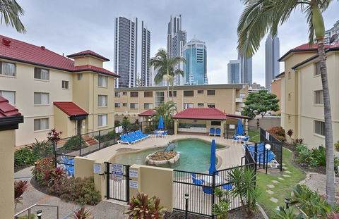 K Resort Surfers Paradise Apartments - Accommodation Sunshine Coast 1