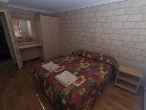 Kalbarri Tudor Holiday Park - Accommodation Sunshine Coast 1