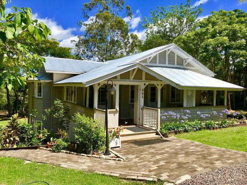 Keillor Lodge - Accommodation Sunshine Coast 0