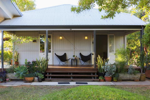 Kenilworth Cottage Barcaldine - Accommodation Sunshine Coast 0
