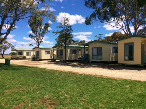 Kerang Cabins - Accommodation Sunshine Coast 3