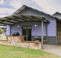 Kickenback Studio - Contemporary accommodation in the heart of Crackenback - Accommodation Sunshine Coast