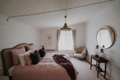 Kimo Estate - Accommodation Sunshine Coast 0