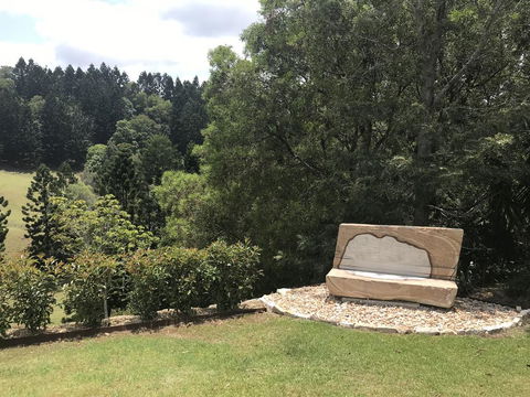 King Ludwigs Cottage - Accommodation Sunshine Coast 2