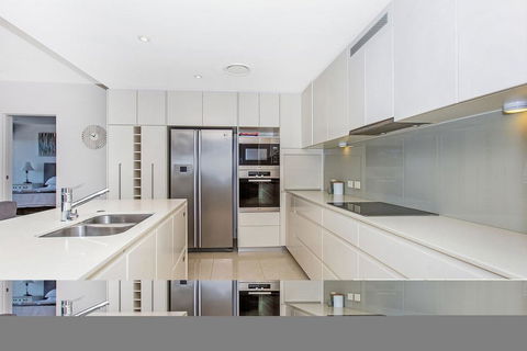 KINGSCLIFF OCEAN FRONT TERRACE 4 - Accommodation Sunshine Coast 2