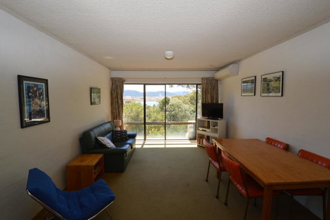 Kirwan Apartments 10 - Accommodation Sunshine Coast 3