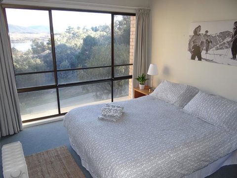 Kirwan Apartments 9 - Accommodation Sunshine Coast 3