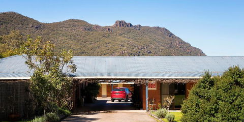 Kookaburra Motor Lodge - Accommodation Sunshine Coast 0