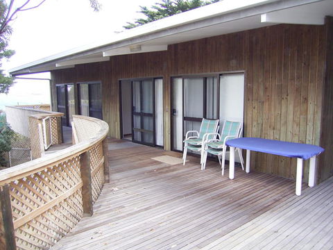 Korak - Accommodation Sunshine Coast 0