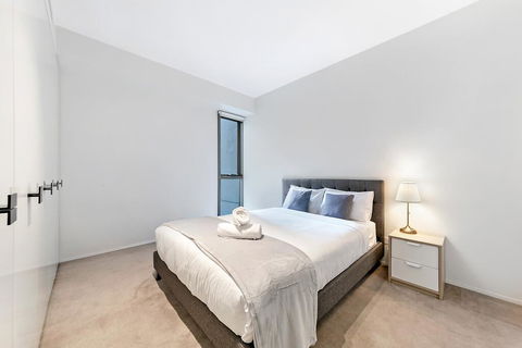 KOZYGURU HAYMARKET SYDNEY CITY VIEW 2 BED STUNNING APT NHA178-1206 - Accommodation Sunshine Coast 2