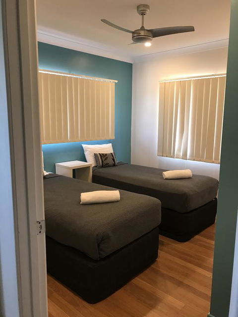 Kurrimine Beach Huts - Accommodation Sunshine Coast 3