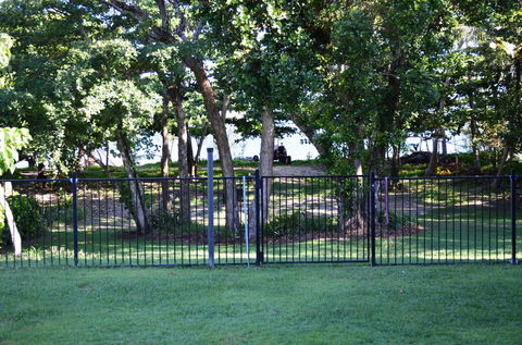 Kurrimine Beach Huts - Accommodation Sunshine Coast 0