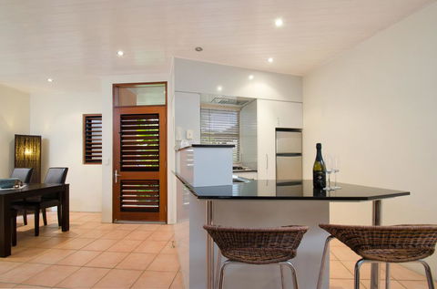 L'Auberge @ Noosa - Accommodation Sunshine Coast 2