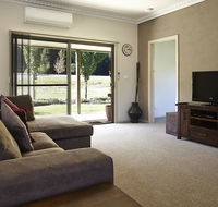 La Casa - Accommodation Sunshine Coast