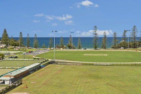 La Mer 16 11 Owen Street - Accommodation Sunshine Coast 0