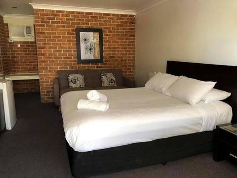 Lake Macquarie Motor Inn - Accommodation Sunshine Coast 0