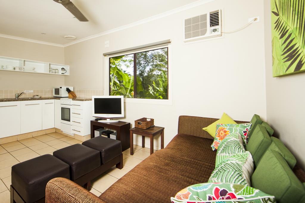 Caravonica QLD Accommodation Sunshine Coast