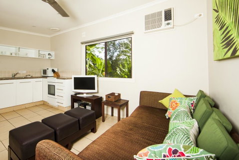 Lake Placid Tourist Park - Accommodation Sunshine Coast 0