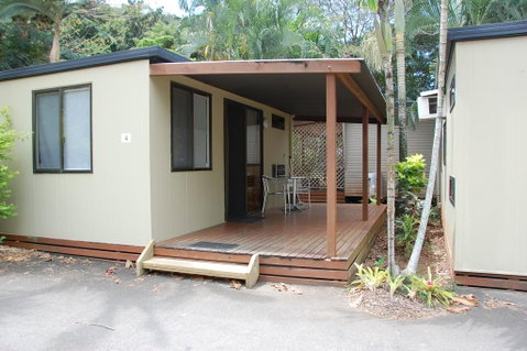 Lake Placid Tourist Park - Accommodation Sunshine Coast 1
