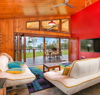 Lake Tinaroo Waterfrontage - Accommodation Sunshine Coast