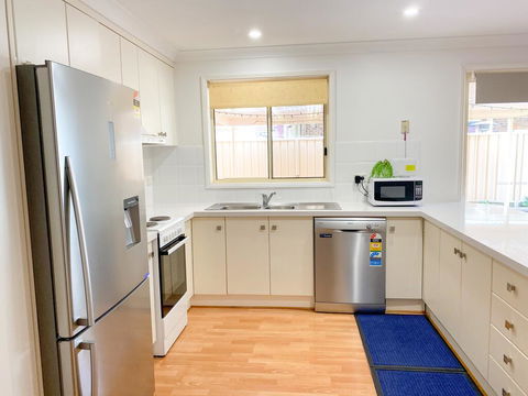 Lakelandia - Accommodation Sunshine Coast 1