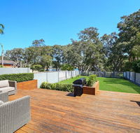 Lakeside Luxury - 13 Lake Street - Accommodation Sunshine Coast