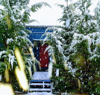 Lakeside Studio - Accommodation Sunshine Coast