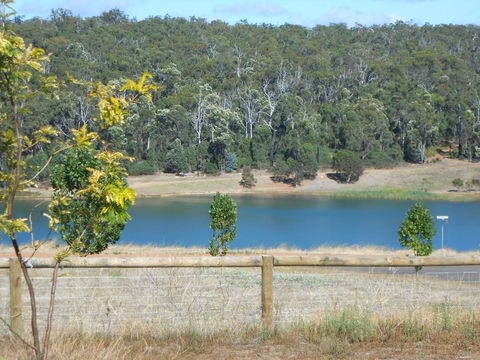 Lakeview - Accommodation Sunshine Coast 0