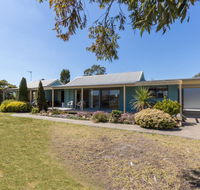 Lakeview - Waterviews on Newlands Arm - Accommodation Sunshine Coast