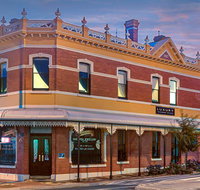 Langsford - Accommodation Sunshine Coast