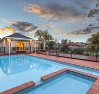 Lavish Lakefront Pool House - Accommodation Sunshine Coast