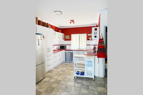 Lazy Daze On Nulu - Accommodation Sunshine Coast 2