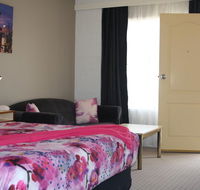 Leagues Motel - Accommodation Sunshine Coast