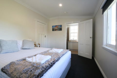 Leichhardt Cottages - Accommodation Sunshine Coast 1