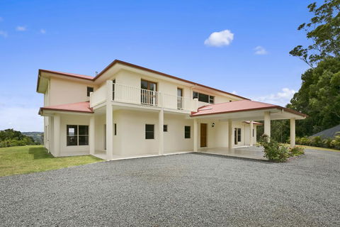Lemon Grove - Accommodation Sunshine Coast 1