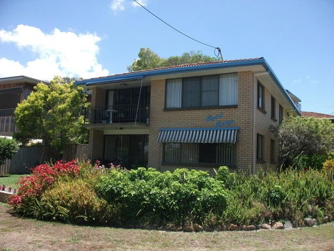 Light, Airy 1st Floor Unit - Marbrin Close, Bellara - Accommodation Sunshine Coast 0