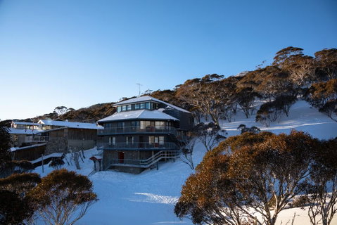 Lucy Lodge - Accommodation Sunshine Coast 0