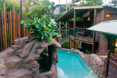 LuWoW LODGE - Accommodation Sunshine Coast 0