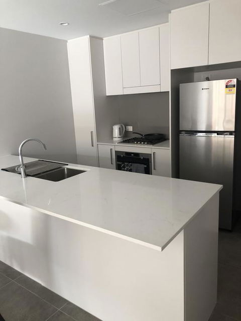 Luxury Executive Apartment - Accommodation Sunshine Coast 1